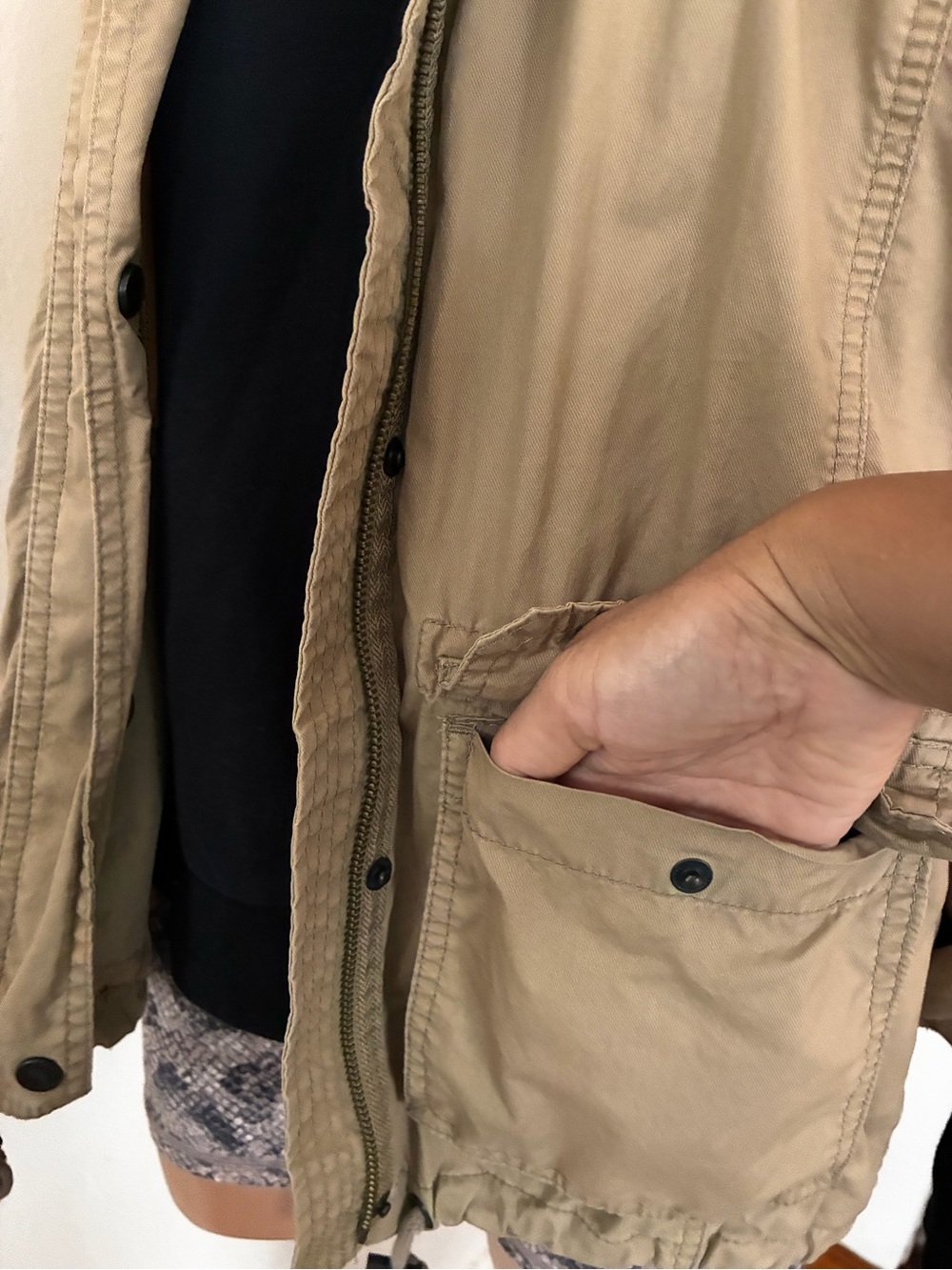 Abercrombie & Fitch Hooded Utility Full Zip Jacket Tan - Picture 6 of 10